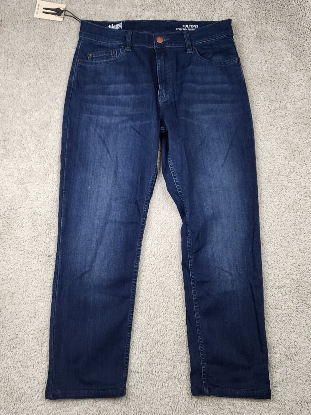 Mugsy Fultons Jeans Mens 33x30 Medium Wash Blue Slim Taper Stretch Denim NEW